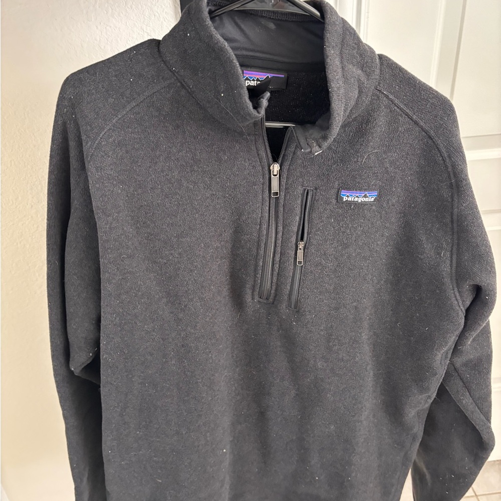 Patagonia Men’s Quarter Zip fleece